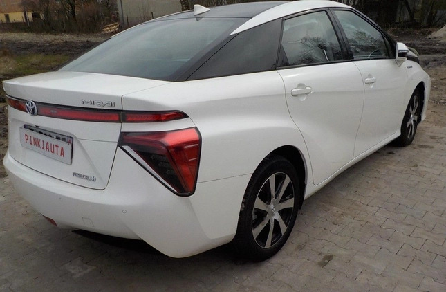 Toyota Mirai cena 48900 przebieg: 8917, rok produkcji 2020 z Koźmin Wielkopolski małe 407